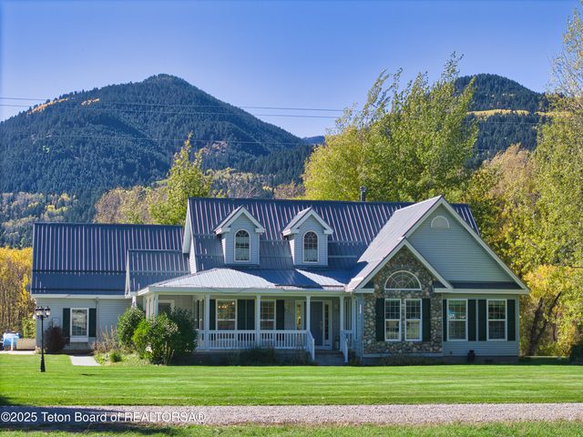 204 RIVERWOOD DRIVE, Irwin, ID 83428