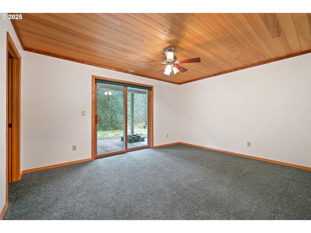 1261 MATHEWS Rd, Washougal, WA 98671