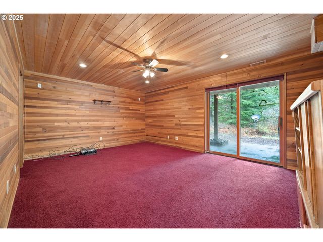 1261 MATHEWS Rd, Washougal, WA 98671