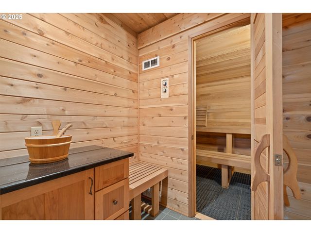 1261 MATHEWS Rd, Washougal, WA 98671