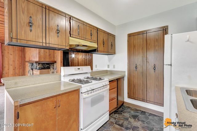 268 Fireoved Drive, Anchorage, AK 99508