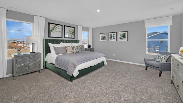 1817 Baler Avenue, Aurora, IL 60503