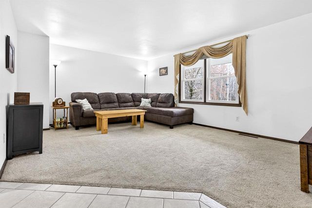 4171 ST FRANCIS PARK DRIVE, Green Bay, WI 54313