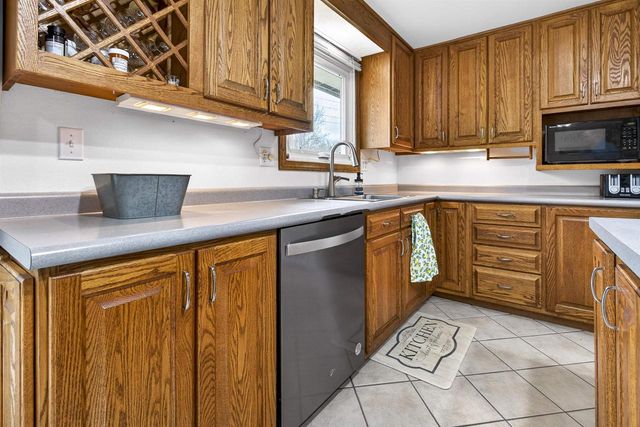 4171 ST FRANCIS PARK DRIVE, Green Bay, WI 54313