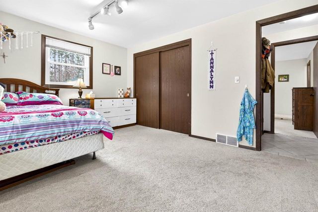 4171 ST FRANCIS PARK DRIVE, Green Bay, WI 54313