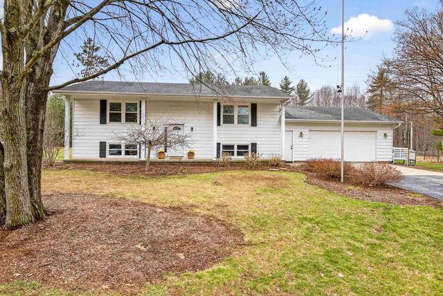 4171 ST FRANCIS PARK DRIVE, Green Bay, WI 54313
