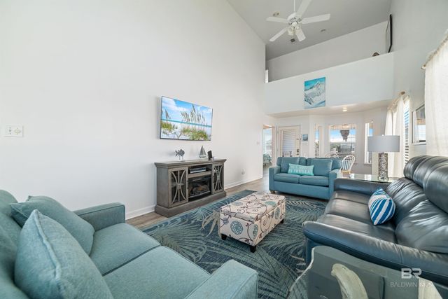 210 W 8th Street, Gulf Shores, AL 36542
