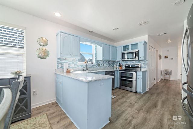 210 W 8th Street, Gulf Shores, AL 36542