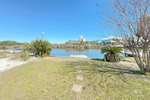 210 W 8th Street, Gulf Shores, AL 36542