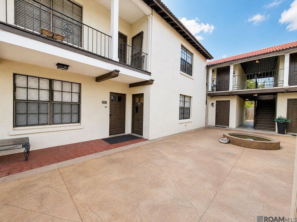 2961 Greenwood Dr, Baton Rouge, LA 70808