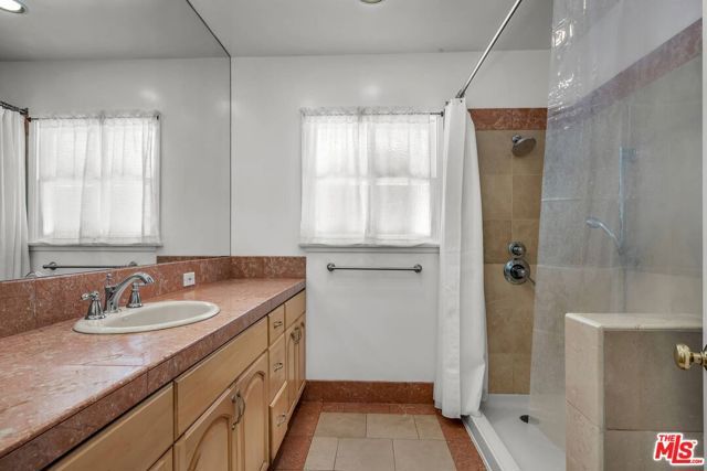 315 26th Street, Santa Monica, CA 90402