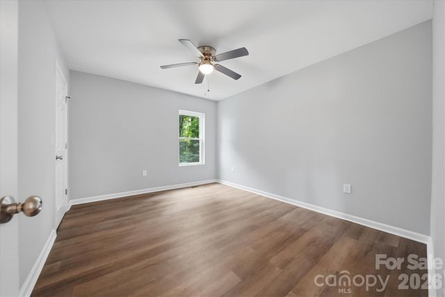 343 Shasta Lane, Lenoir, NC 28645
