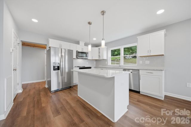 343 Shasta Lane, Lenoir, NC 28645