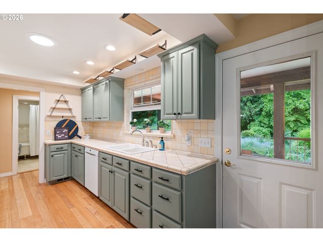 10315 Ne 156TH St, Brush Prairie, WA 98606