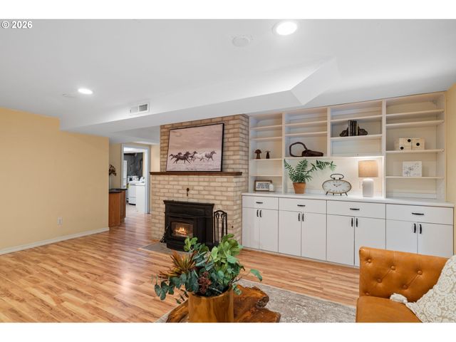 10315 Ne 156TH St, Brush Prairie, WA 98606