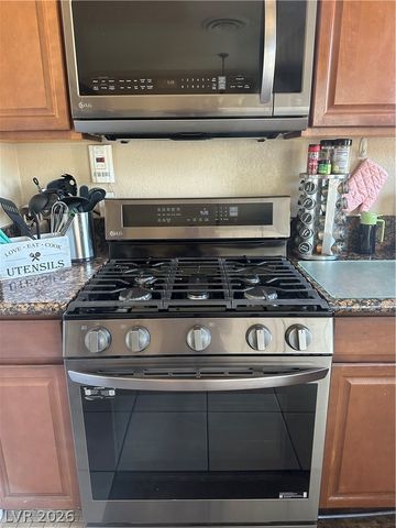 233 Ash Street, Henderson, NV 89015