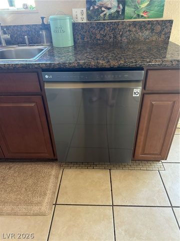 233 Ash Street, Henderson, NV 89015