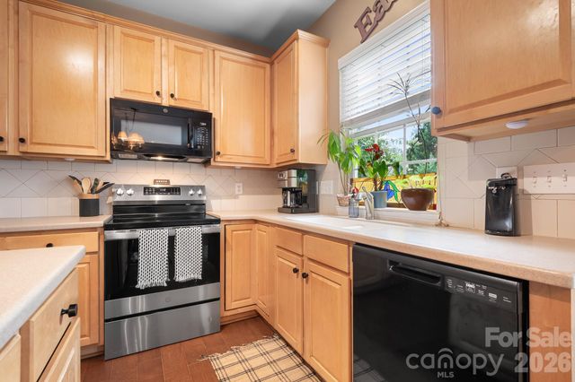 403 Lafinca Court 33, Fort Mill, SC 29708