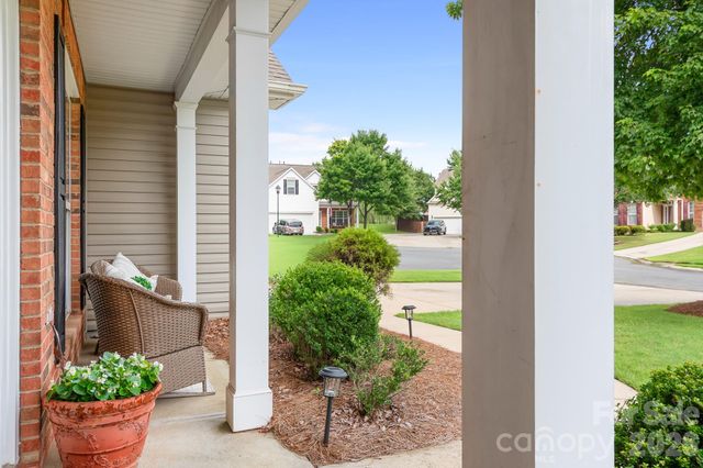 403 Lafinca Court 33, Fort Mill, SC 29708