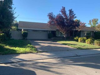 2738 W Benjamin Holt Dr, Stockton, CA 95207