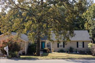 205 E Stroud Street, Jonesboro, AR 72401