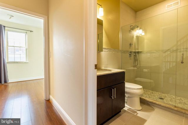 235 W JEFFERSON ST, Philadelphia, PA 19122