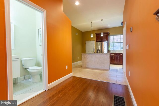 235 W JEFFERSON ST, Philadelphia, PA 19122