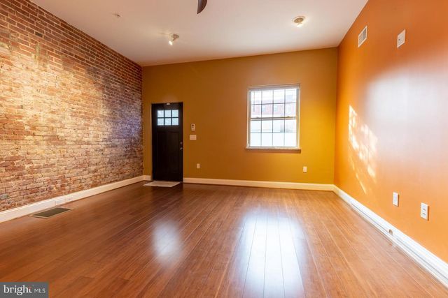235 W JEFFERSON ST, Philadelphia, PA 19122