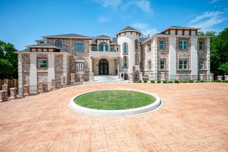 2415 Amberleaf Court, Cedar Hill, TX 75104