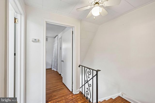 425 ARLINGTON AVE, Upper Darby, PA 19082