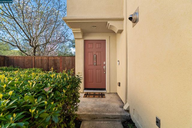 7151 Briza Loop, San Ramon, CA 94582