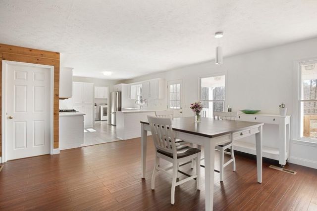 4041 Kelly Bridge Road, Dawsonville, GA 30534