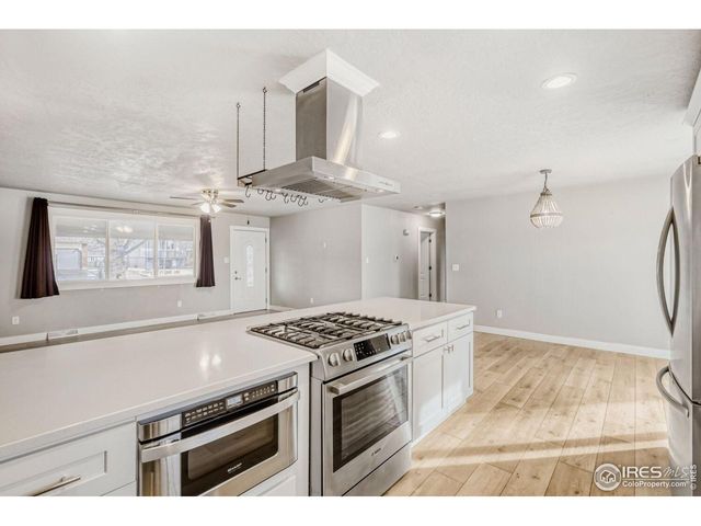 312 W 50th St, Loveland, CO 80538