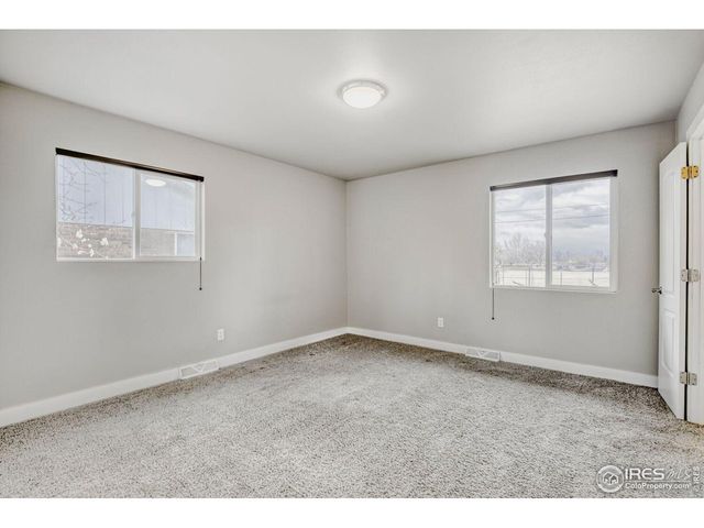 312 W 50th St, Loveland, CO 80538
