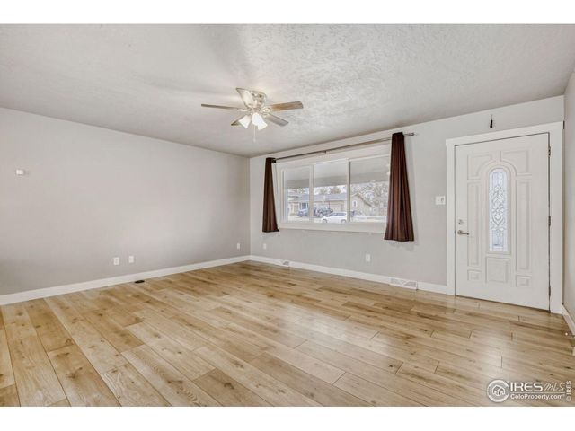 312 W 50th St, Loveland, CO 80538