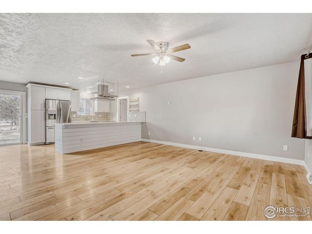 312 W 50th St, Loveland, CO 80538