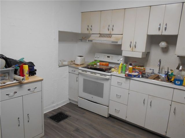 612 Harrison Ave, Penn Twp, PA 15675