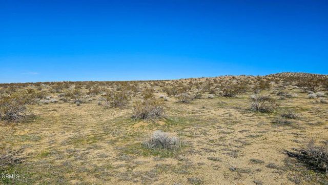 155 E Avenue F8, Lancaster, CA 93535