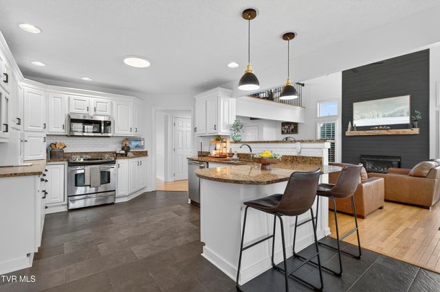 18459 John Ashley Drive, Abingdon, VA 24211