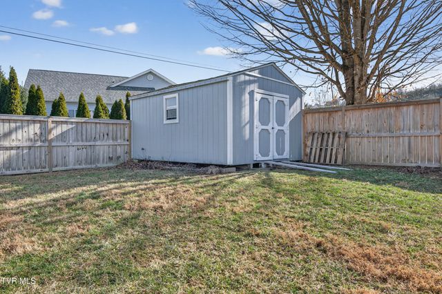 18459 John Ashley Drive, Abingdon, VA 24211