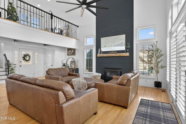 18459 John Ashley Drive, Abingdon, VA 24211