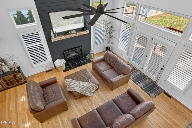 18459 John Ashley Drive, Abingdon, VA 24211