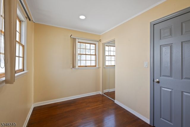 18 Haven Ter, Sayreville Boro, NJ 08859