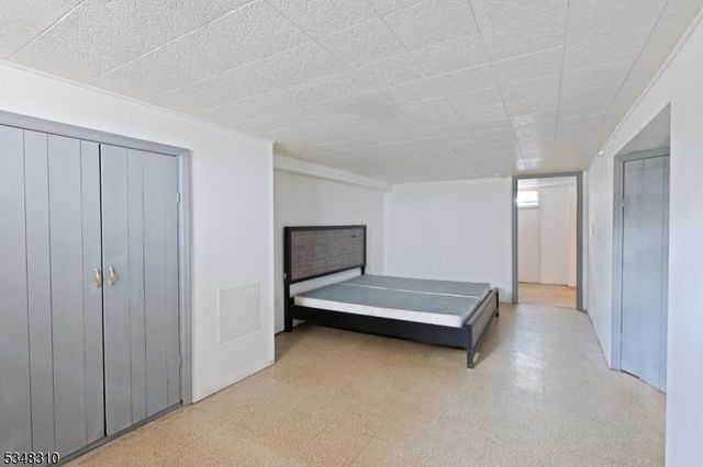 18 Haven Ter, Sayreville Boro, NJ 08859