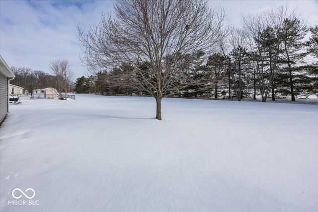 937 Springside Court, Greenfield, IN 46140