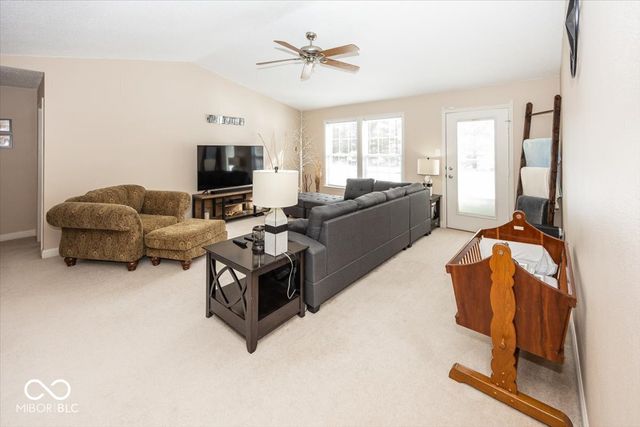 937 Springside Court, Greenfield, IN 46140