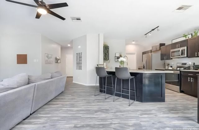 6706 Tezel Oaks, San Antonio, TX 78250