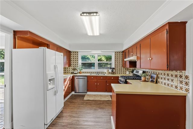 1206 Marsteller Avenue, College Station, TX 77840