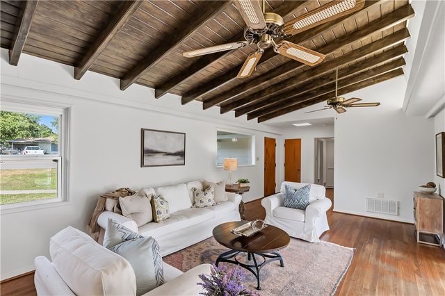 1206 Marsteller Avenue, College Station, TX 77840