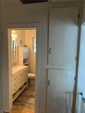 19415 Hart, Reseda, CA 91335